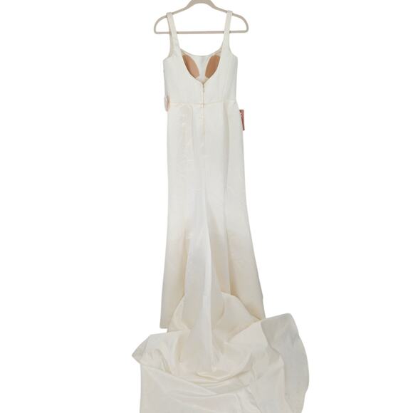 Wtoo by Watters Lourdes Wedding Gown Size 6 Minimalist Square Neck Bridal NWT - Picture 4 of 6